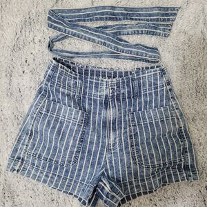 American Eagle Outfitters Blue and White Striped Jean Shorts
